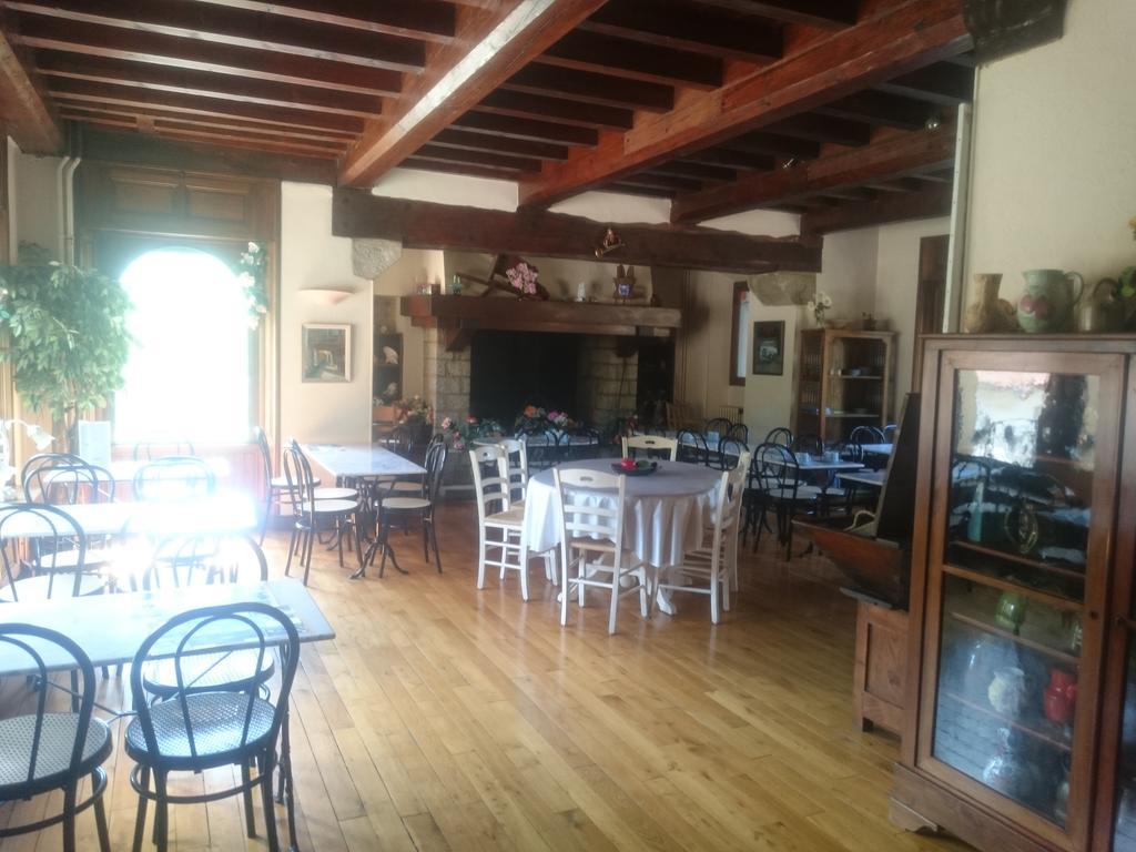 Hotel Le Mas Fleuri Vernet-les-Bains Eksteriør billede