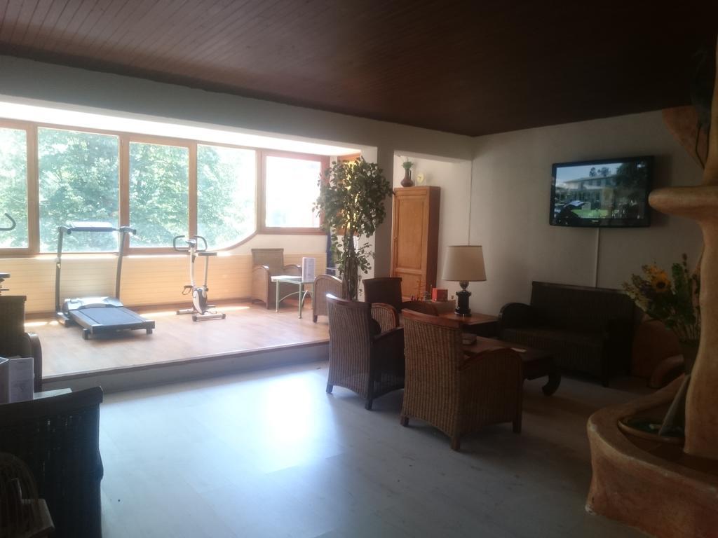 Hotel Le Mas Fleuri Vernet-les-Bains Eksteriør billede